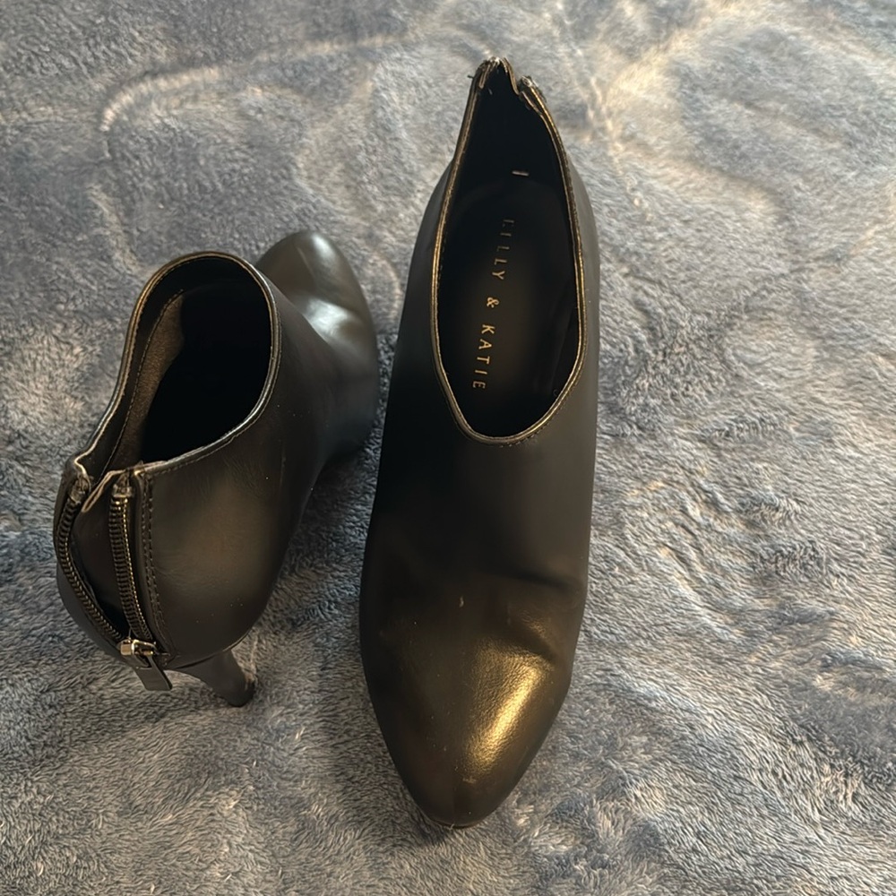 Size 7 booties